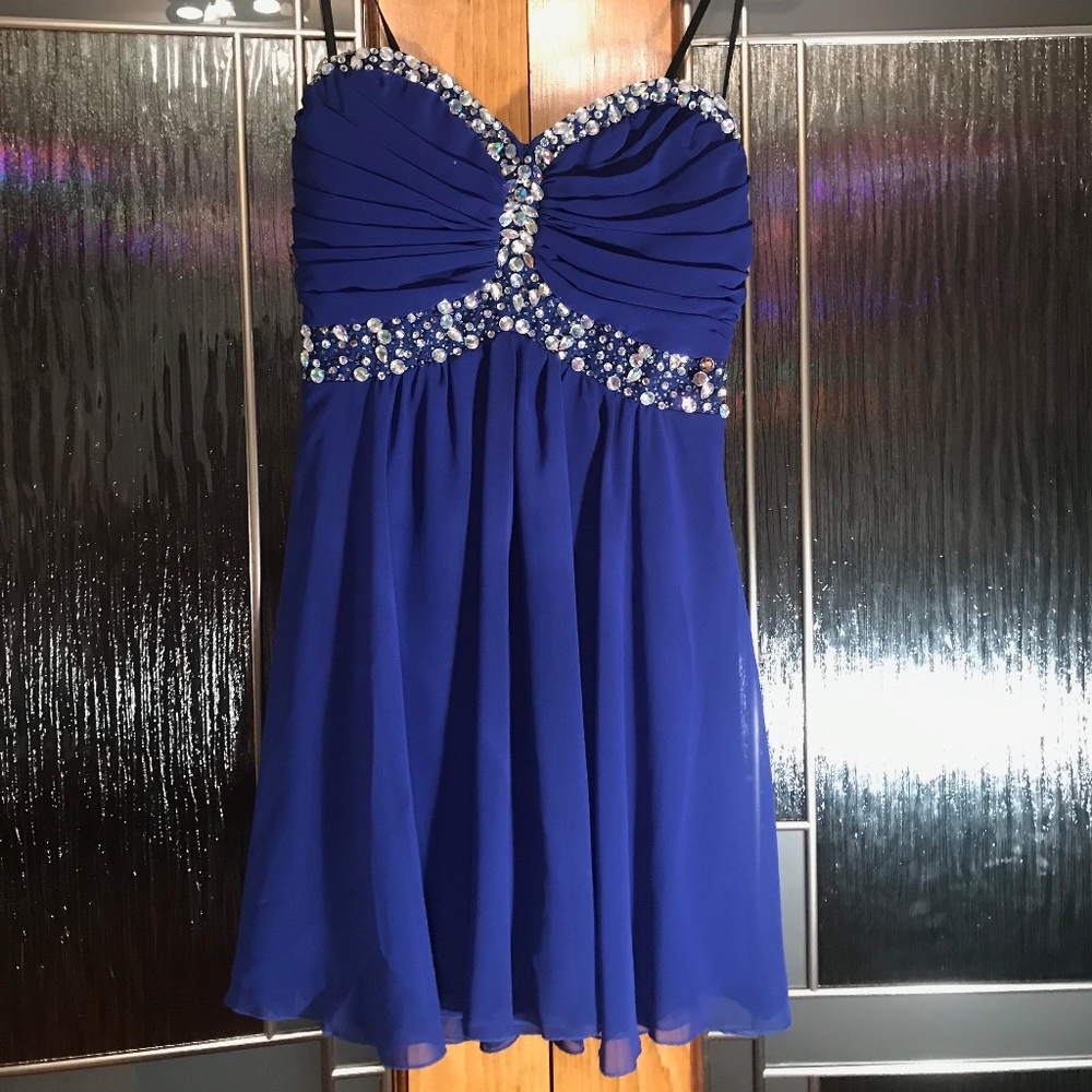 Size 5/6 formal dress